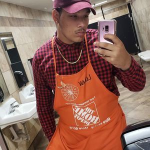 Meet your Posher, Logan